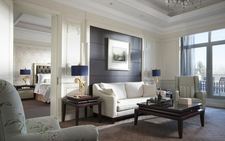 Ovation Three-convalescence Hotel