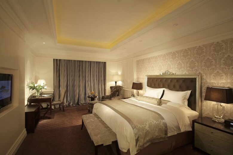 Ovation Three-convalescence Hotel