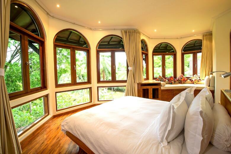 Urbanest Inn Villa