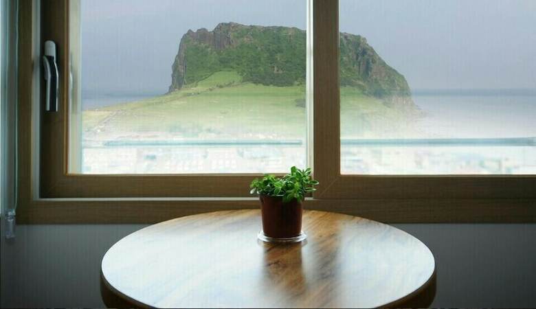 Pension Seongsanpo Love