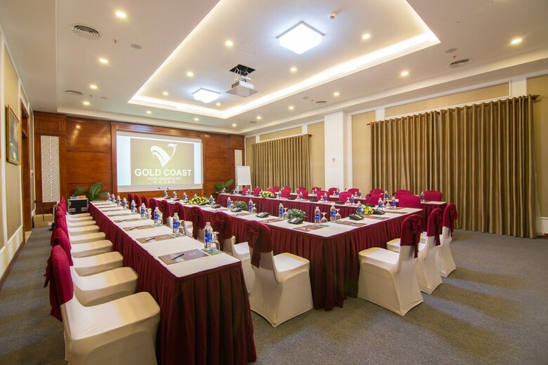 Gold Coast Hotel Resort & Spa