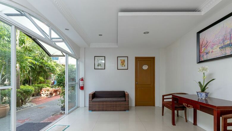 Hotel Marand Highway Resort