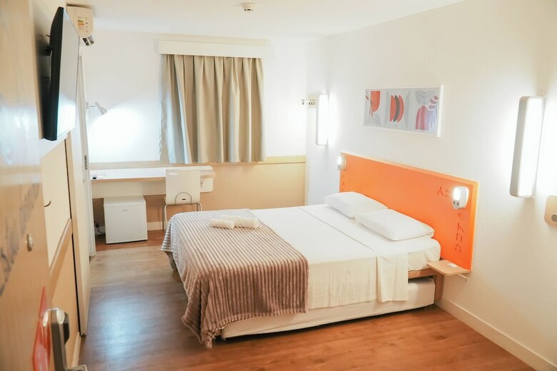 Hotel Ibis Budget Maringa