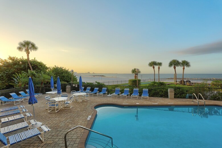Caprice Resort By Travel Resort Services