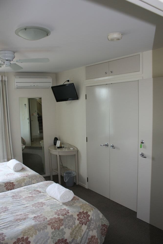 Hotel Parkhill Fine Accommodation