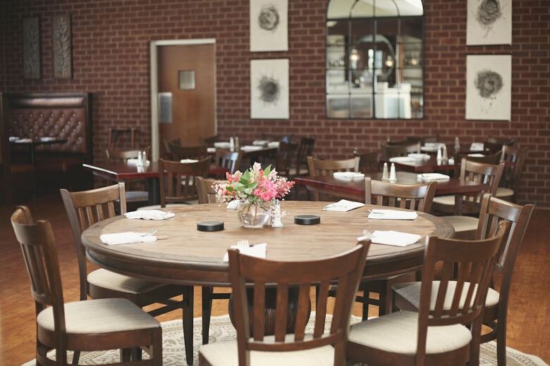 Posada Sheridan Livery Inn & Restaurant