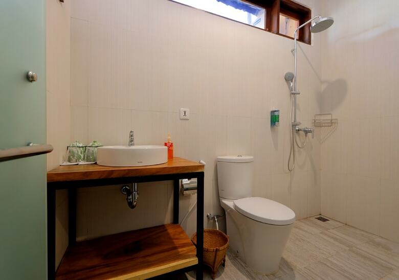 Bed & Breakfast Bali Bee House