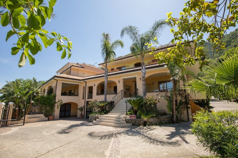 Hotel Cannamele Resort
