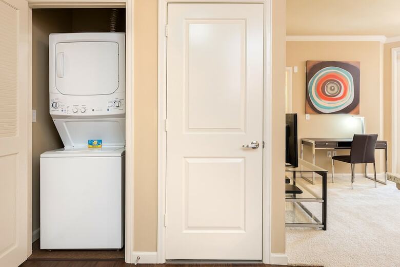 Apartamentos Global Luxury Suites Baypointe Station