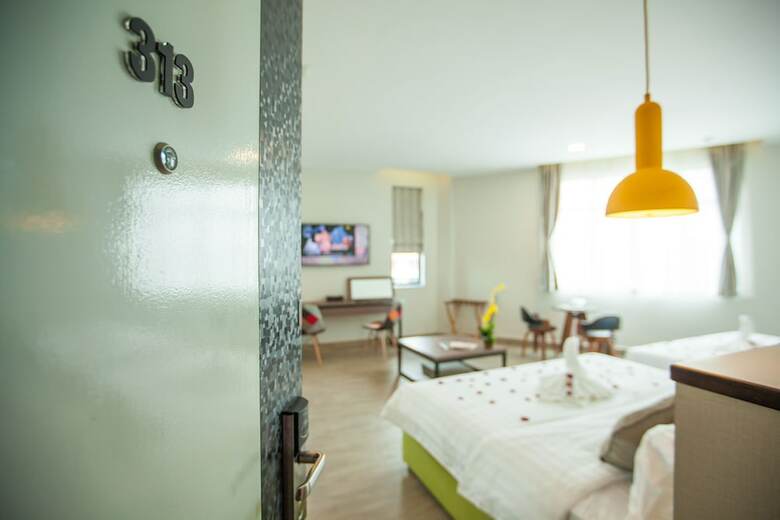 Bzz Hotel