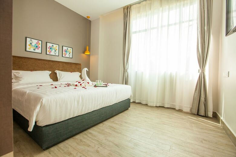 Bzz Hotel