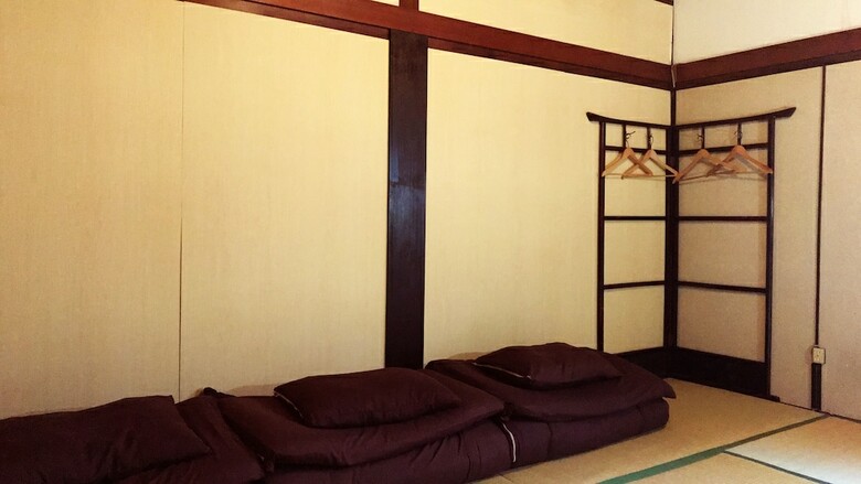 Hostal Sugiya Guest House - Hostel