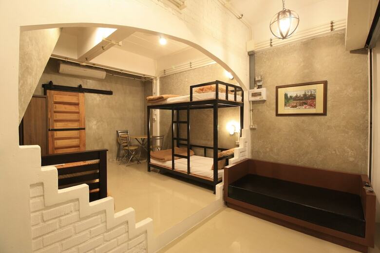 Hotel Krabi Loft House