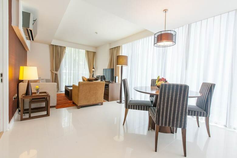 Hotel Oakwood Residence Sukhumvit 24, Bangkok