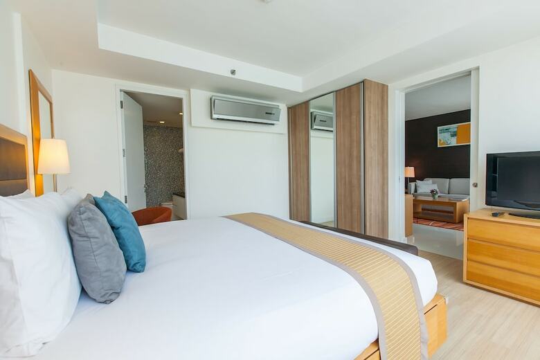 Hotel Oakwood Residence Sukhumvit 24, Bangkok