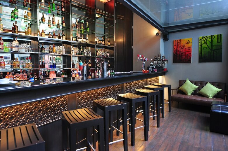 Hotel Oakwood Residence Sukhumvit 24, Bangkok
