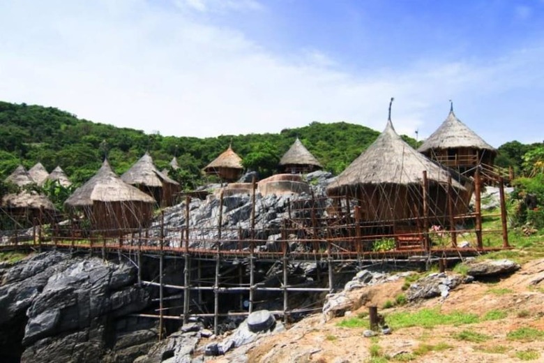 Hotel Paree Hut Resort Koh Sichang