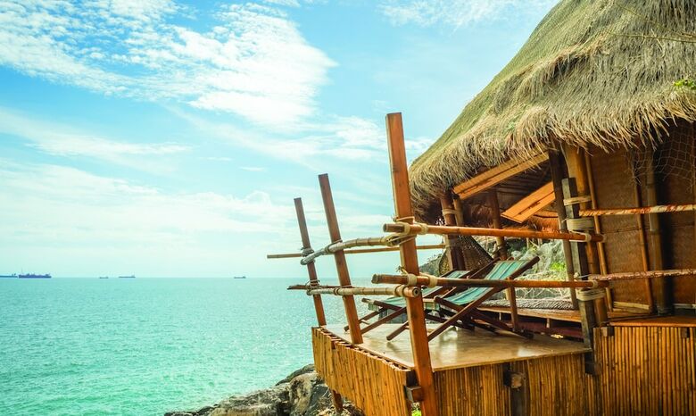 Hotel Paree Hut Resort Koh Sichang