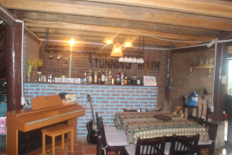 Bed & Breakfast Stunning Homestay
