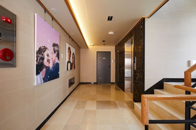 Hotel Red Stone Guest House