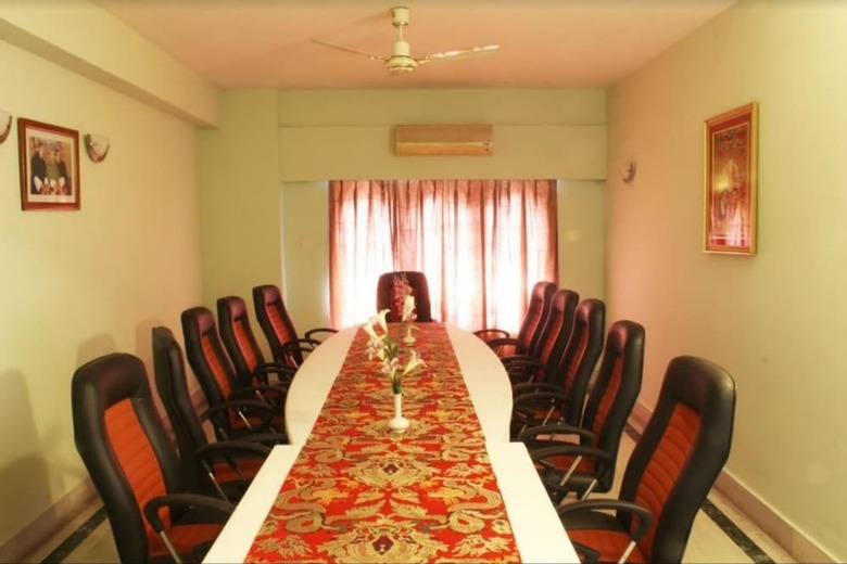 Hotel Lhaki
