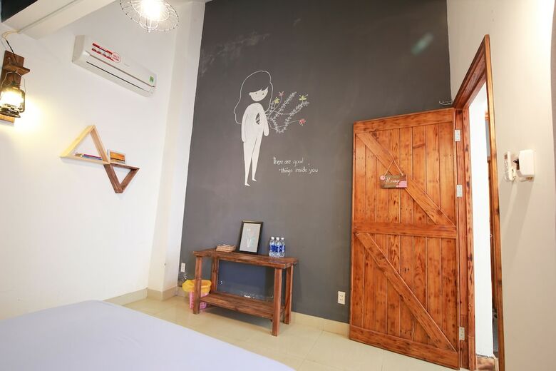 Hostal Little Flower Homestay Da Nang