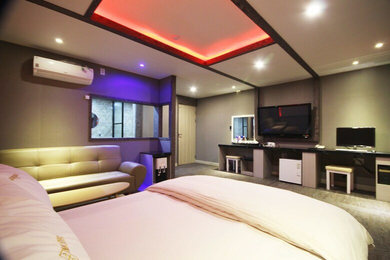 Hotel Qook Motel