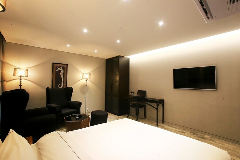 Forestar Hotel