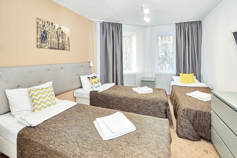 Seven Bridges Hotel