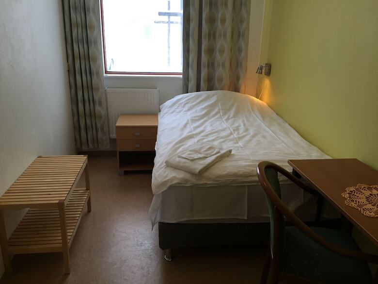 Hotel Bakkafl�t Guesthouse
