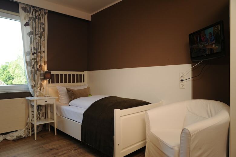 Hotel Basehouse
