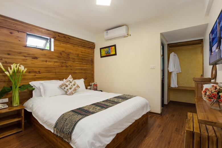 Sapa Village Hotel