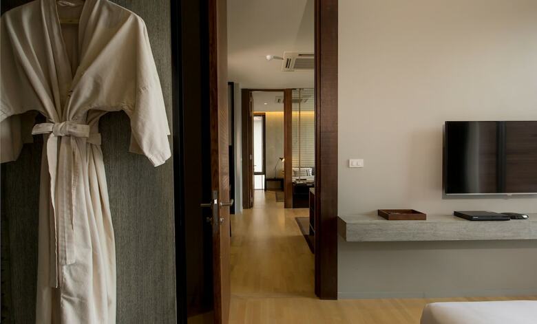 Hotel Atta Lakeside Resort Suite