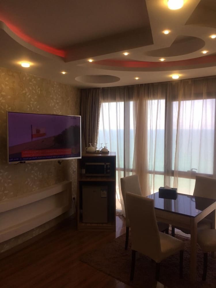 Grand Royal Apart-hotel