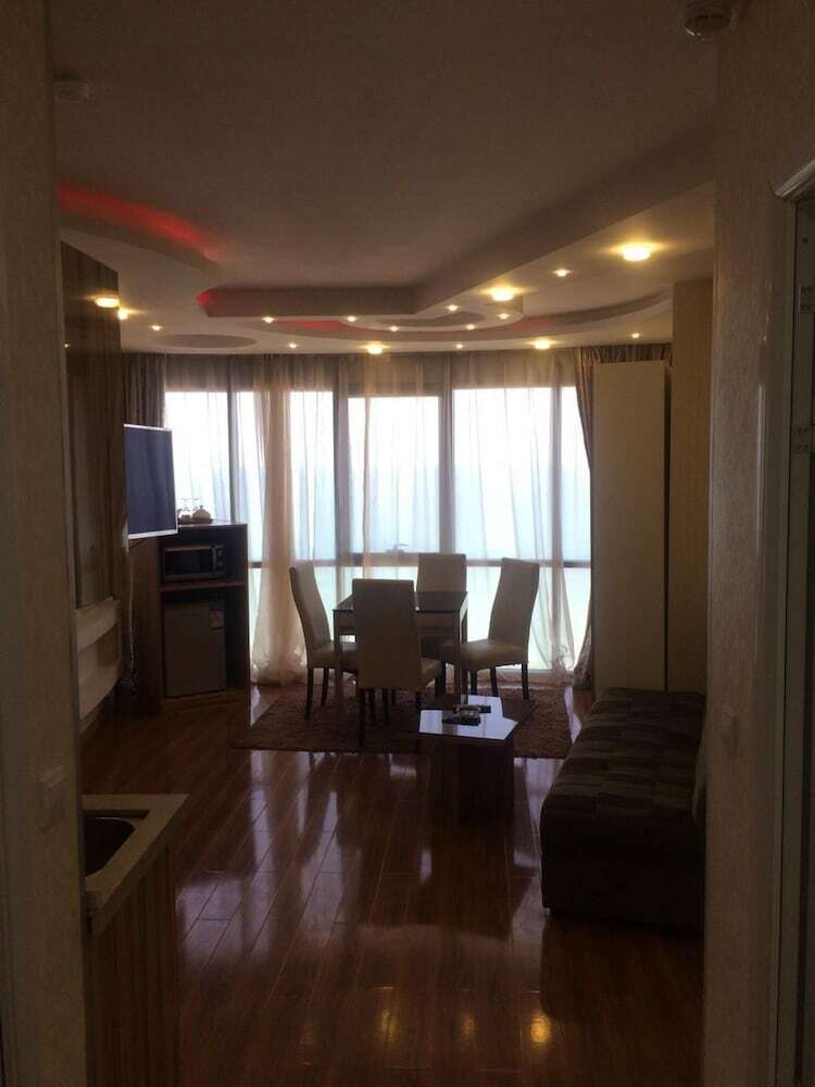 Grand Royal Apart-hotel