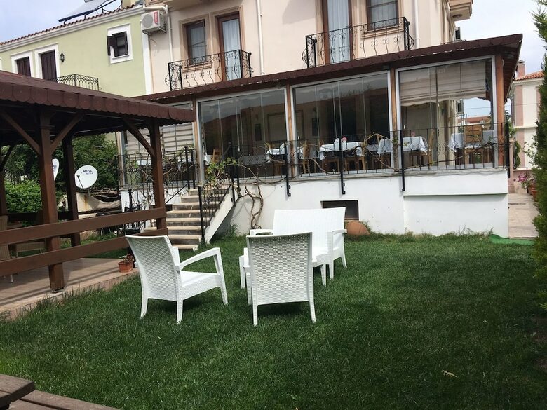 Ender Hotel