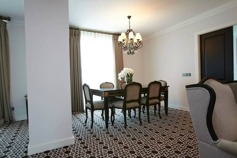 Hotel Palm Camayenne