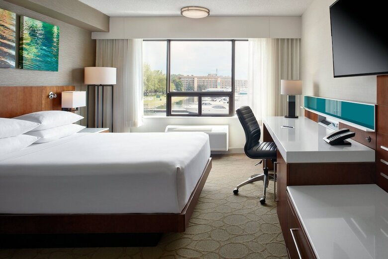 Delta Hotels By Marriott Kingston Waterfront
