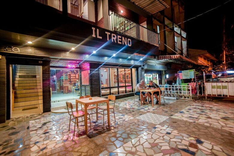 Hostal Il Treno Hostel