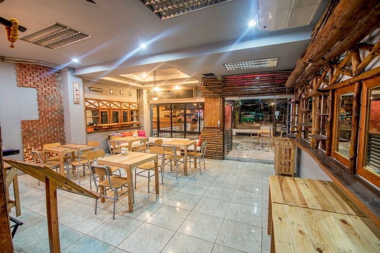 Hostal Il Treno Hostel