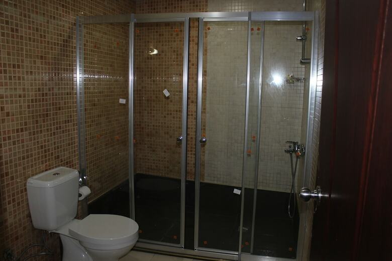 Adana Kucuksaat Hotel