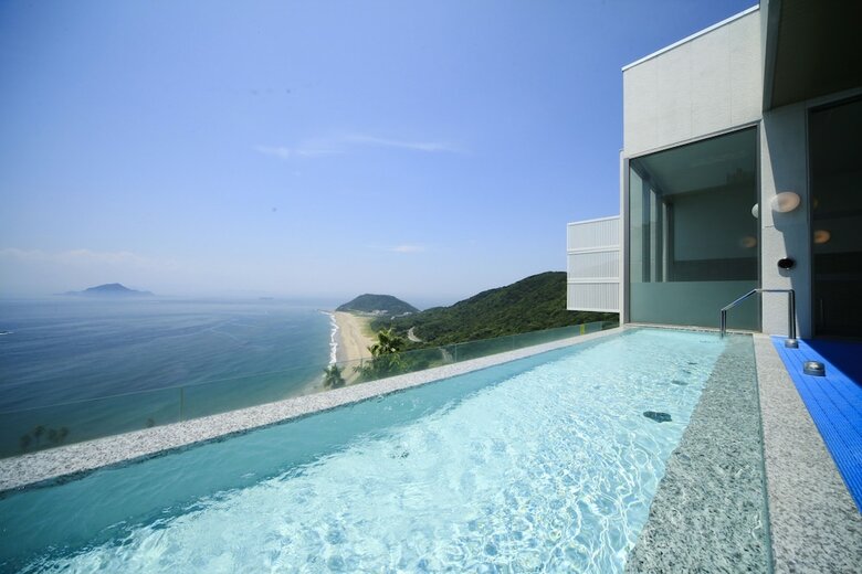 Irako View Hotel