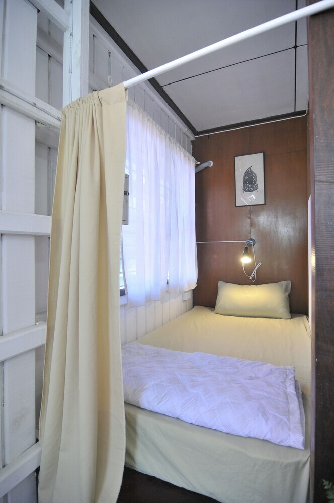 Hostal Slow Tree Ayutthaya