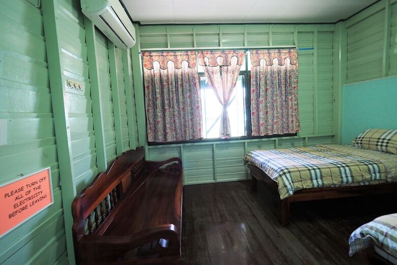 Hotel San Sook Place Guest House
