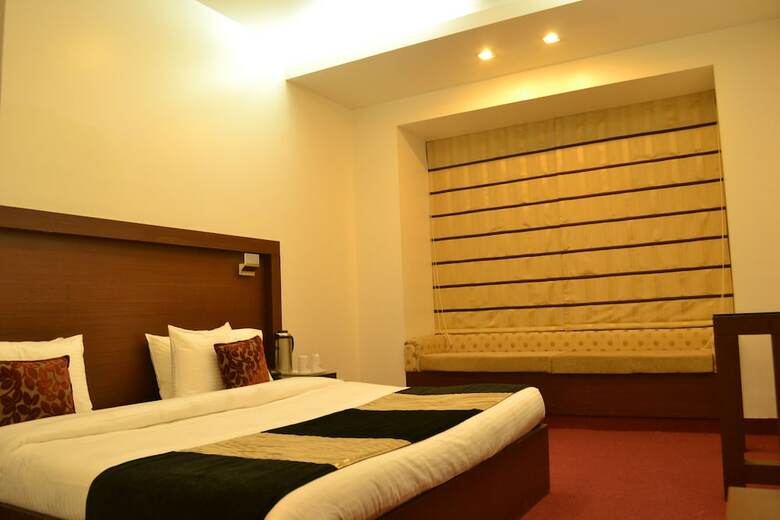 Hotel Haris Mg Road Gurugram