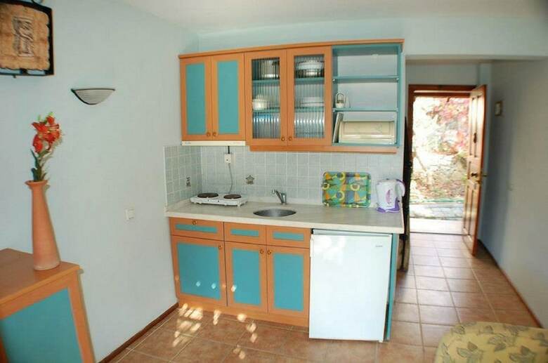 Gondol Apartments