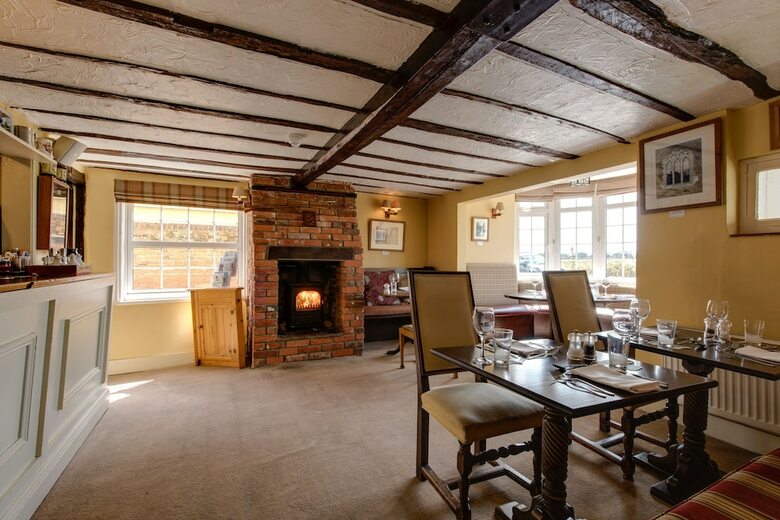 Posada The Coach House At The Pheasant