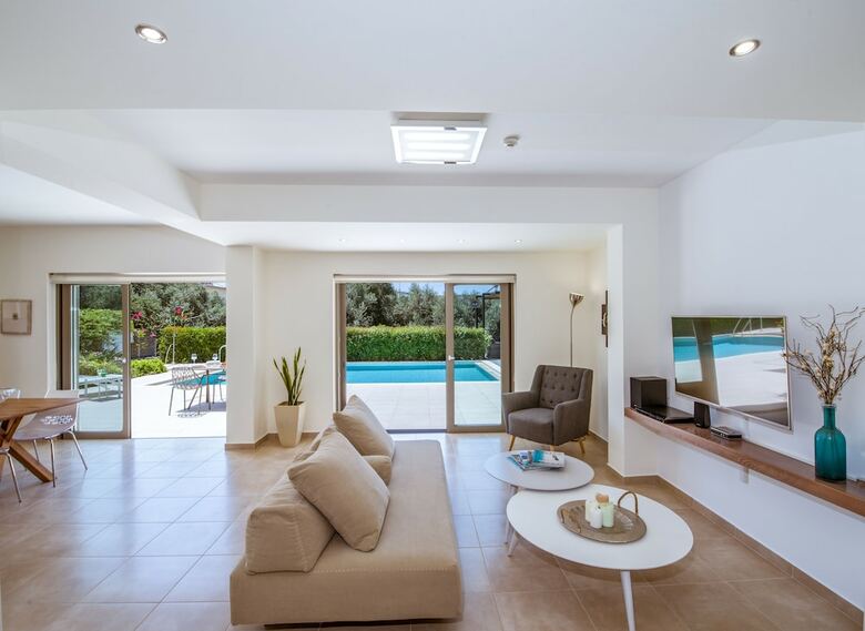 Sunlight Breeze Villa