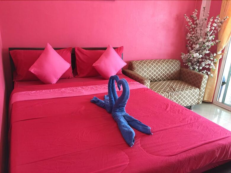 Hotel Mooham At Koh Larn Resort