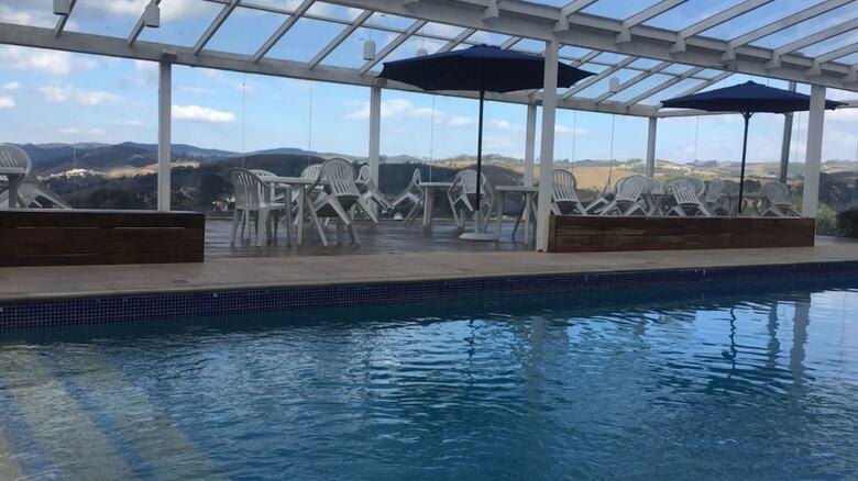 Chris Park Hotel
